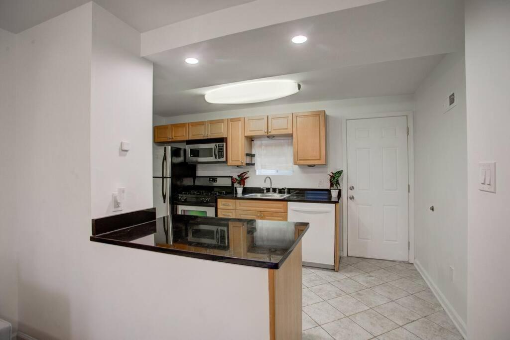 Cozy Lux 3Bd House Heart Of Fishtown Sleeps 8 Leilighet Philadelphia Eksteriør bilde