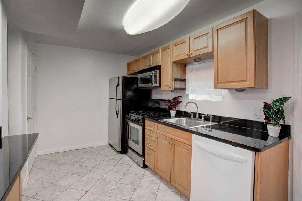 Cozy Lux 3Bd House Heart Of Fishtown Sleeps 8 Leilighet Philadelphia Eksteriør bilde