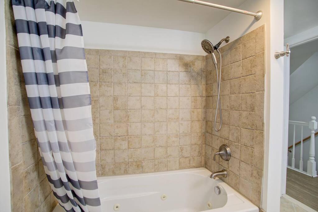 Cozy Lux 3Bd House Heart Of Fishtown Sleeps 8 Leilighet Philadelphia Eksteriør bilde